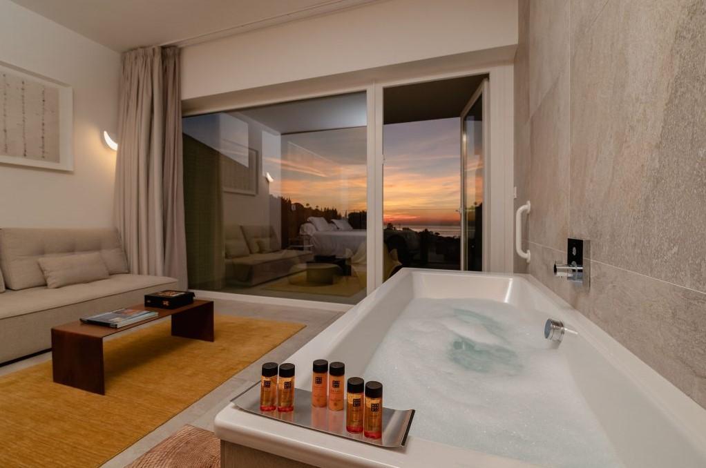 Leiro Residences - Preferred Hotels & Resorts Fuengirola Exteriör bild
