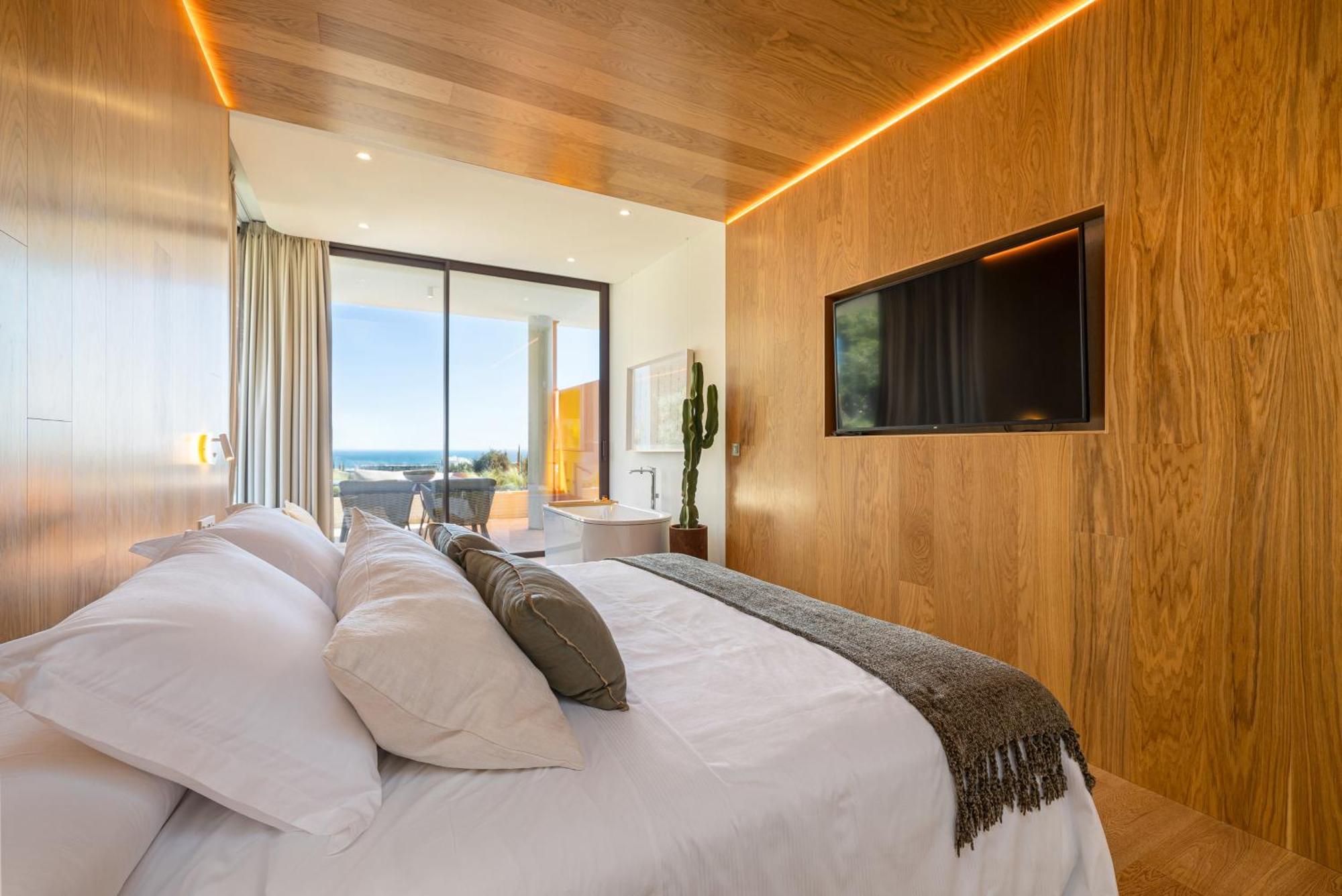 Leiro Residences - Preferred Hotels & Resorts Fuengirola Exteriör bild